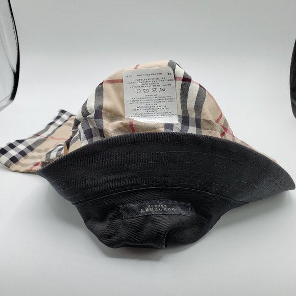 Burberry London Check reversible Bucket Hat (Black) (UNISEX) main image 5